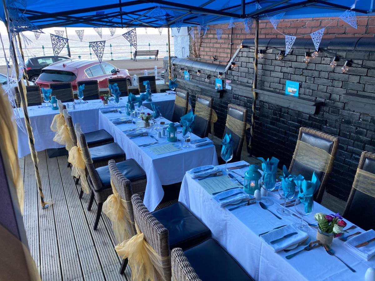 Sids Restaurant And Bar With Rooms คาร์ดิฟฟ์ ภายนอก รูปภาพ